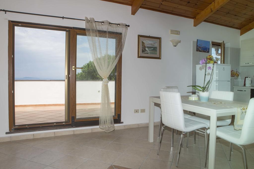 Appartamento Villa Degli Ulivi Sant'Agnello Ruang foto