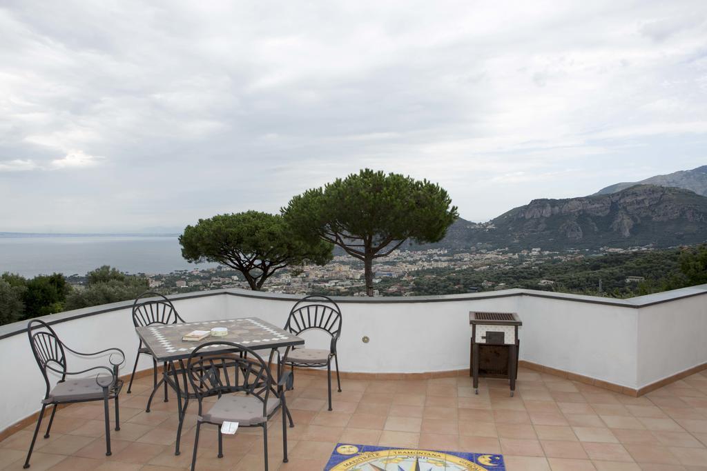 Appartamento Villa Degli Ulivi Sant'Agnello Ruang foto