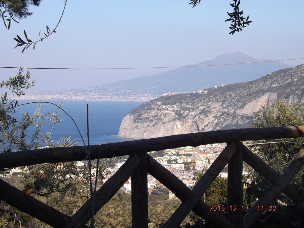 Appartamento Villa Degli Ulivi Sant'Agnello Ruang foto